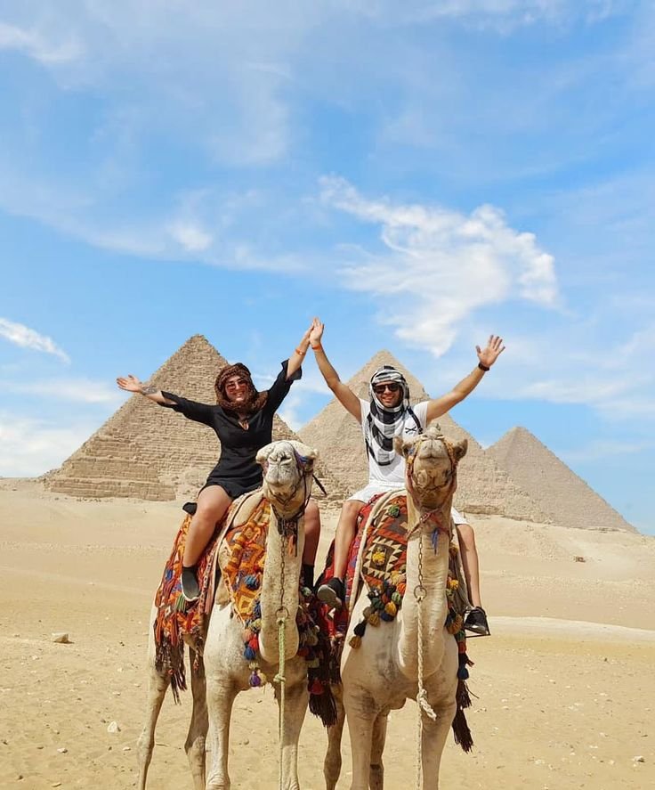 Hurghada : Day tour to Cairo excursion to Egyptian Museum by bus
