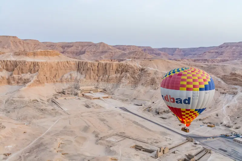 2 day Luxor adventure and sunrise hot air balloon